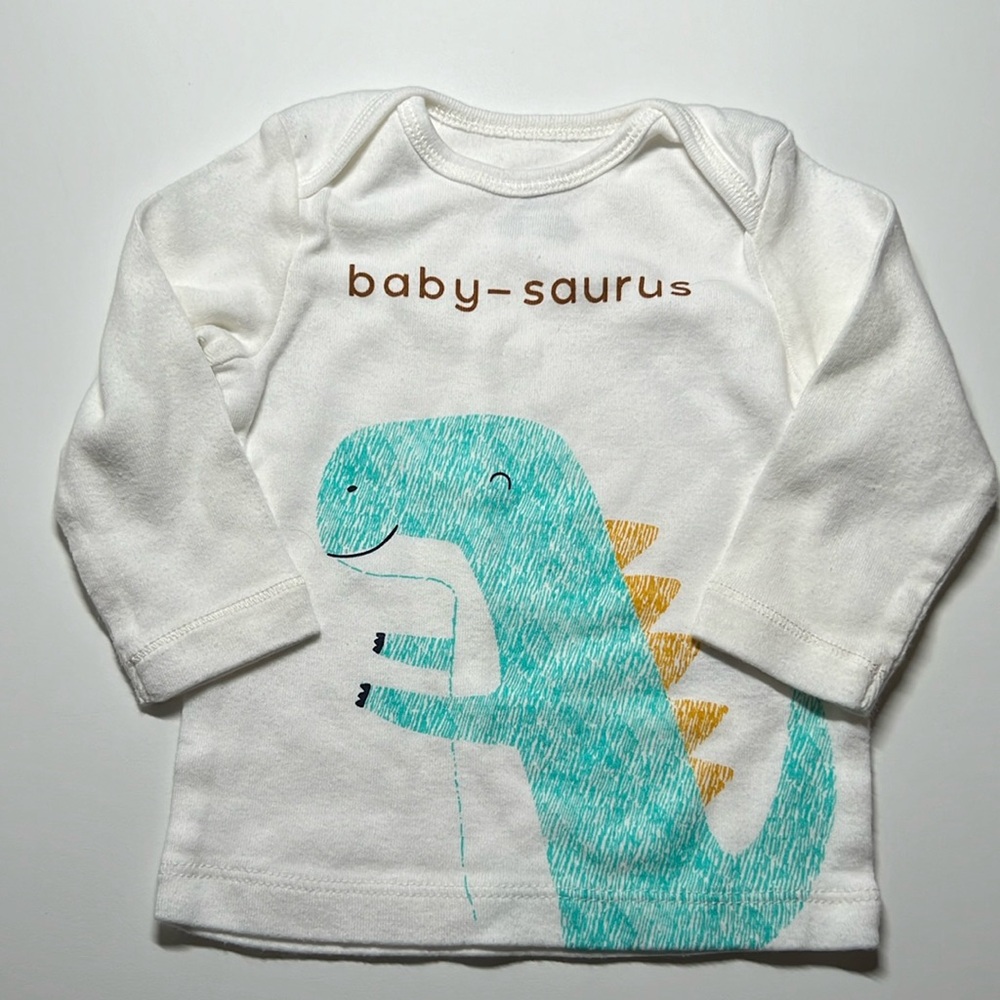 3 for $9 
NWOT baby-saurus long sleeve shirt, size 6M
